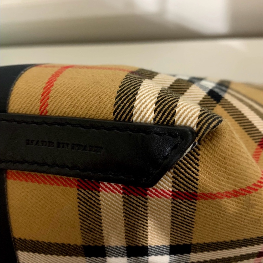 Burberry tote bag - Picture 10 of 12
